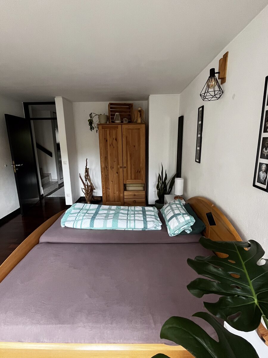 Schlafzimmer 2